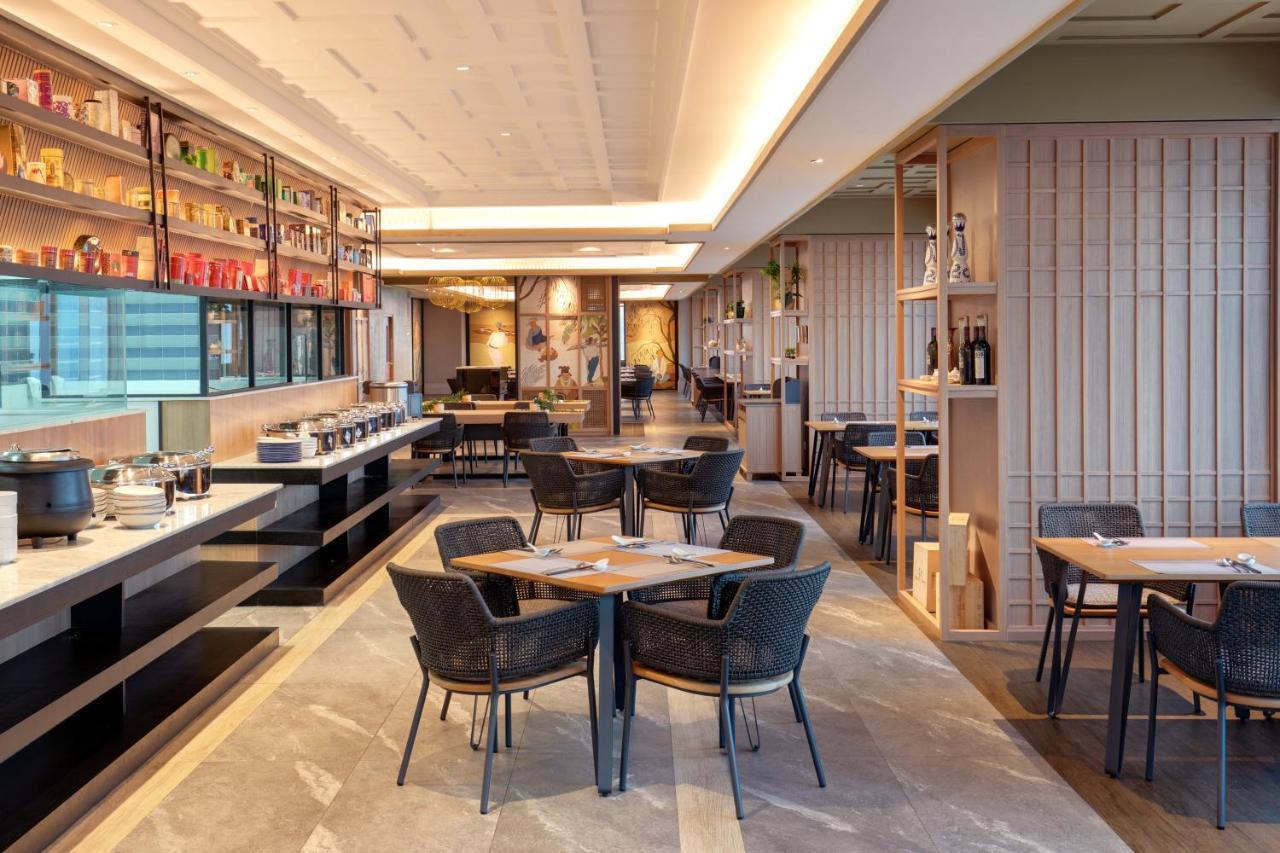 Mercure Jakarta Gatot Subroto Exterior foto
